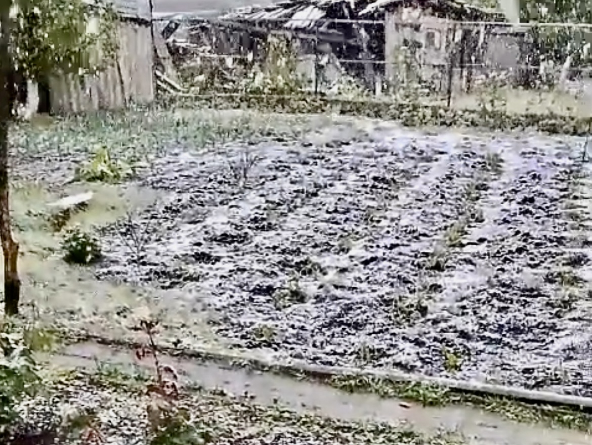 Снег в мае: погодные аномалии удивили жителей Кубани