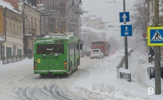 В утренний час пик в электротранспорте Казани выявили 6 человек без QR-кодов