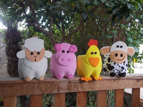 Веселые горшки из пластиковых бутылок: 33 идеи и их воплощение Веселые горшки из пластиковых бутылок: 33 идеи и их воплощение для дома и дачи,новая жизнь старых вещей