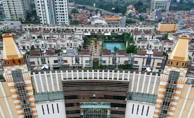Район в Джакарте построили прямо на крыше торгового центра: смотрим, как живут здесь люди