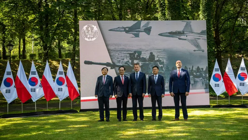 США строит новый позиционный район ПРО в Европе США строит новый позиционный район ПРО в Европе оружие