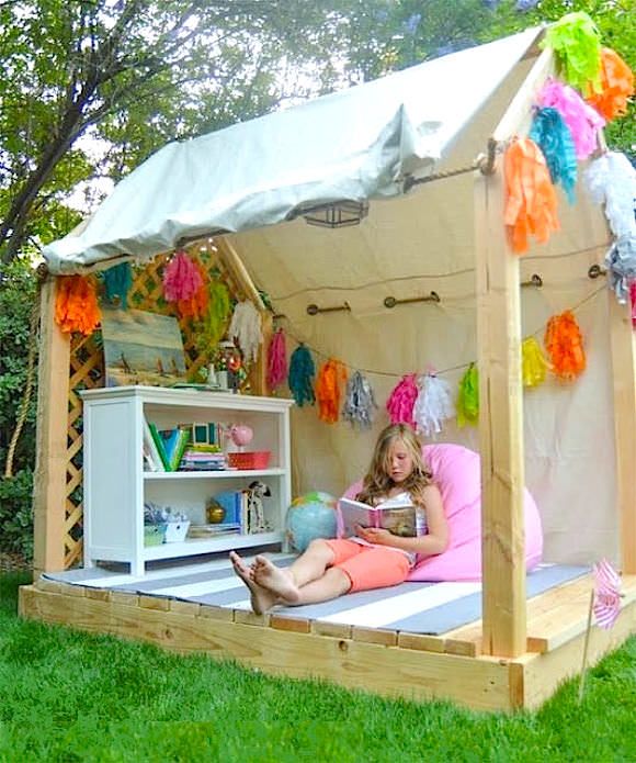 awesome-outdoor-kids-playhouses-to-build-this-summer-2
