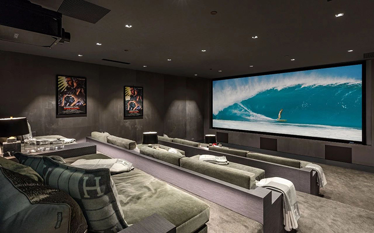 В гостях у Леброна Джеймса: экскурсия по впечатляющему особняку баскетболиста за 52 миллиона долларов Стиль жизни,Дома звезд