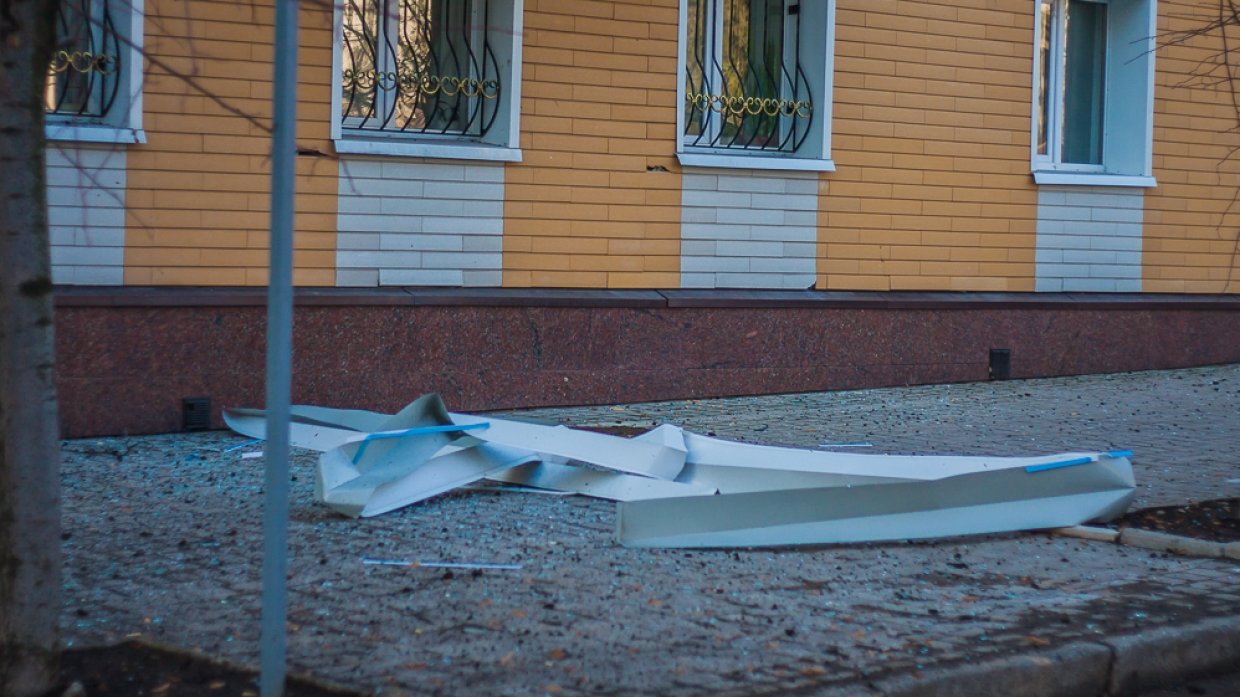 Донбасс сегодня: ВСУ ударили беспилотной авиацией по жилым домам, СБУ начала охоту на «сепаратистов»