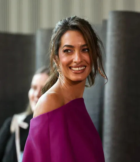 Джордж и Амаль Клуни вышли в свет в Нью-Йорке Амаль, Клуни, Джордж, премии, актёра, КлуниДжордж, дорожках, Последний, выходили, красных, вместе, Милане, глобус, после, остались, афетапти, феврале, видели, гости, Олимпийских