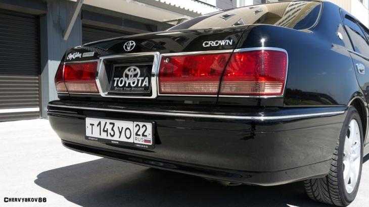 Toyota Crown 3.0 Royal Saloon Mild Hybrid - Обгоняя время Crown, Royal Saloon, toyota
