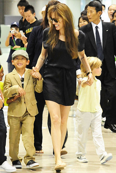 Стиль звездных детей: сын Анджелины Джоли и Брэда Питта - Пакс