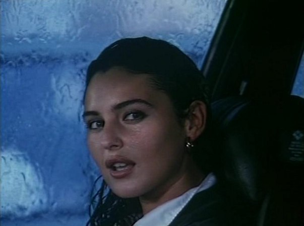 Первая роль Моники Беллуччи в большом кино "Взрослая любовь" (реж. Дино Ризи, 1990 год)