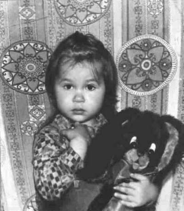 Земной путь девочки-индиго Саши Путря: Тысячи рисунков всего за 11 лет жизни Земной путь девочки-индиго Саши Путря: Тысячи рисунков всего за 11 лет жизни