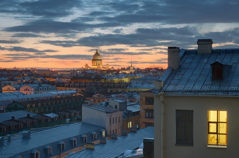 Эти манящие крыши Санкт-Петербурга Книги