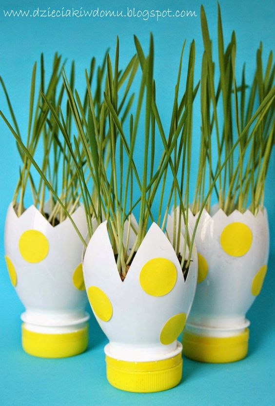 Веселые горшки из пластиковых бутылок: 33 идеи и их воплощение Веселые горшки из пластиковых бутылок: 33 идеи и их воплощение для дома и дачи,новая жизнь старых вещей