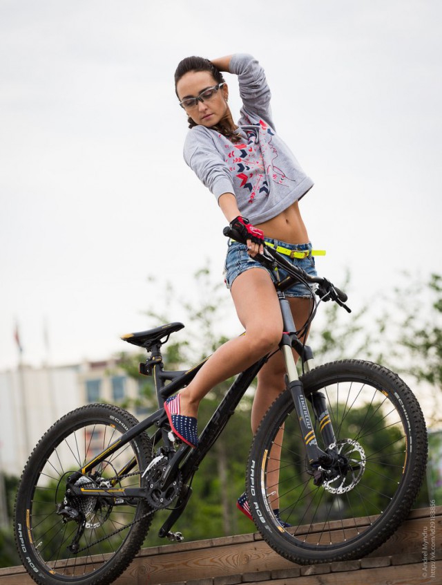  Спортивный позитив  велосипед, девушки, красота, позитив, природа, спорт
