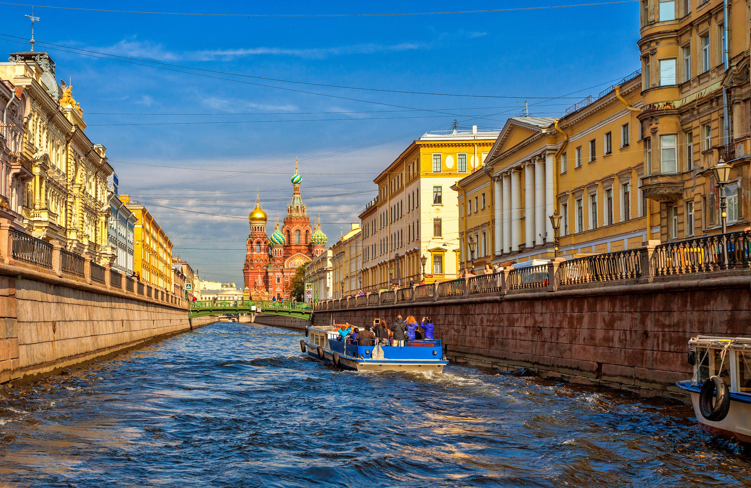 Moscow st petersburg. St. Petersburg, Venice Northland.