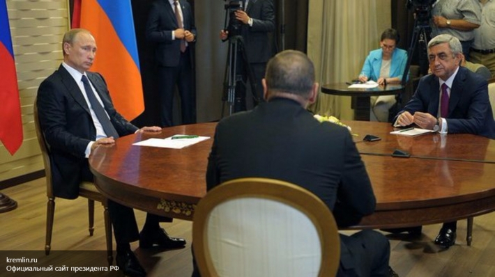 Алиев и Саргсян договорились о прогрессе по Карабаху под присмотром Путина