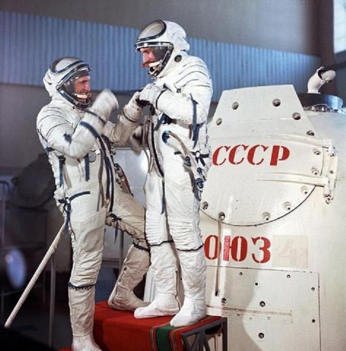 Проблемы и достижения советских военно-космических станций «Алмаз» Авиация