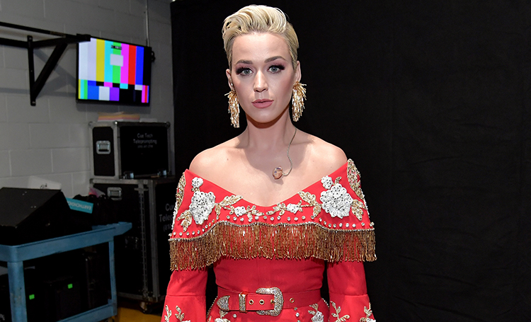 Беременная Кэти Перри рассказала, как хотела покончить с жизнью после расставания с Орландо Блумом в 2017 году