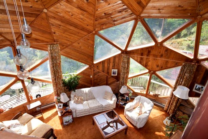 7 потрясающих нестандартных отелей, в которых можно отдохнуть в России 