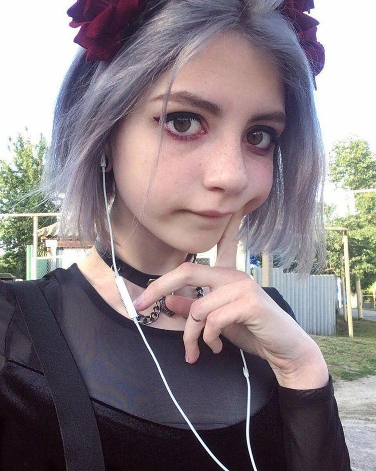 Ах, какие куколки! Так и хочется потрепать их за щёчки 