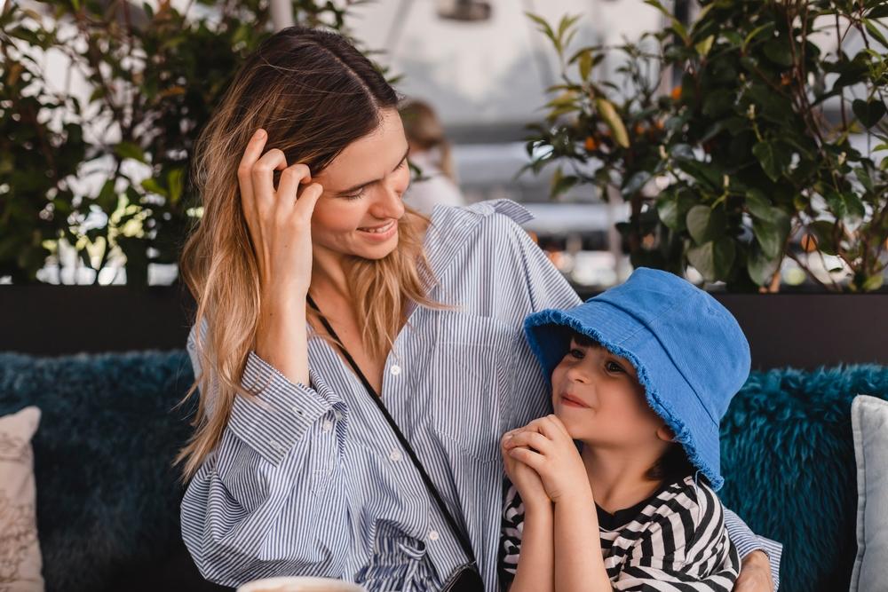 Афиша: куда сходить и что посмотреть с детьми на майские праздники можно, спектакль, школы, «Бродвей, Золушке, официальном, театральной, маяПодробнее, чтобы, театра, детей, компании, животных, жизни, собаке, благополучия, питания, Проект, много, «Жужжащий