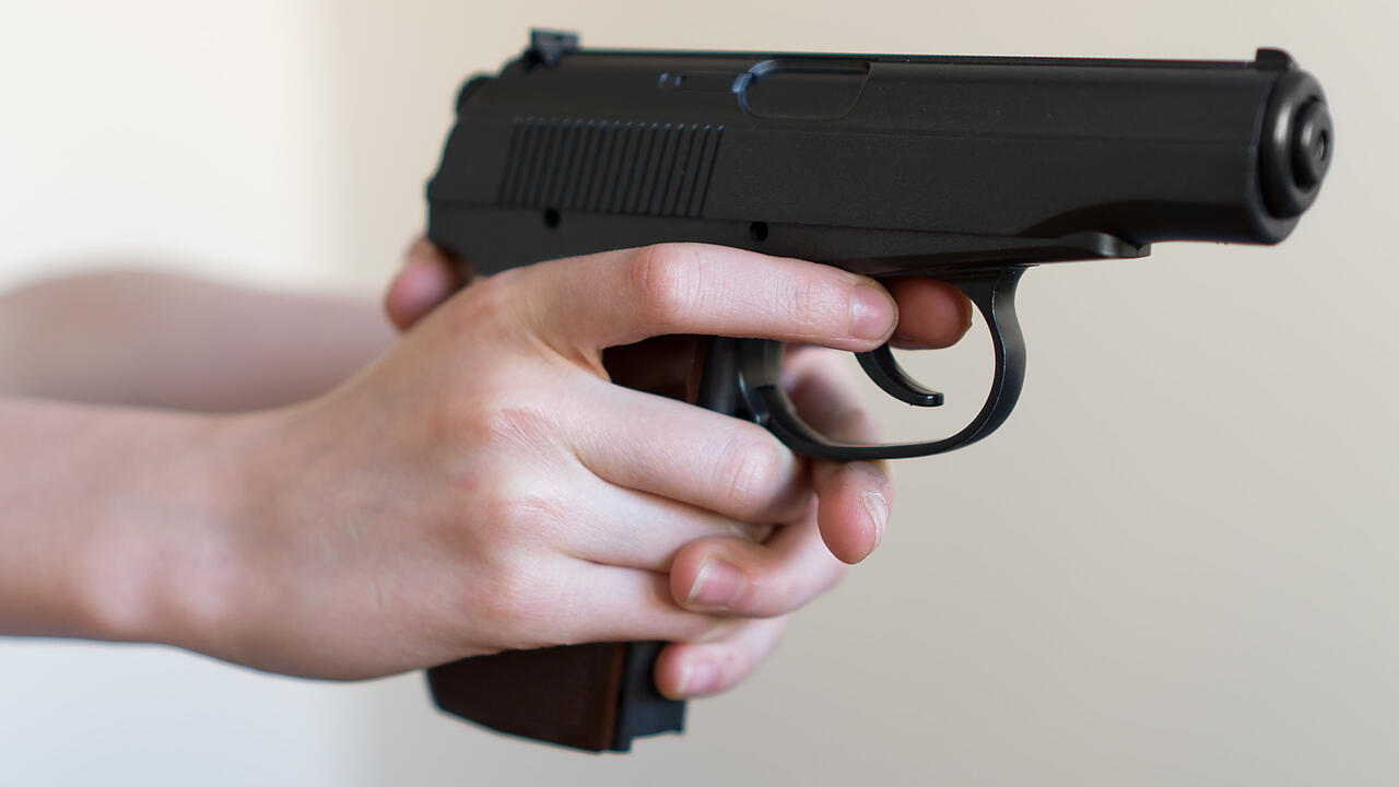 Пятиклассник выстрелил в лоб однокласснику из пневматики в Новосибирской области