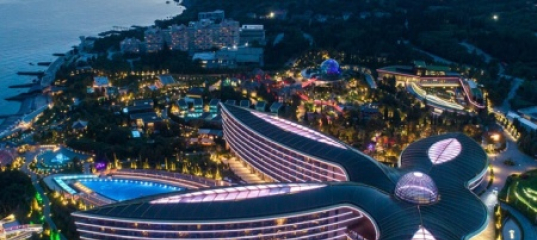 Элитная ялтинская Mriya Resort открылась для простого народа – но только с целью экскурсий