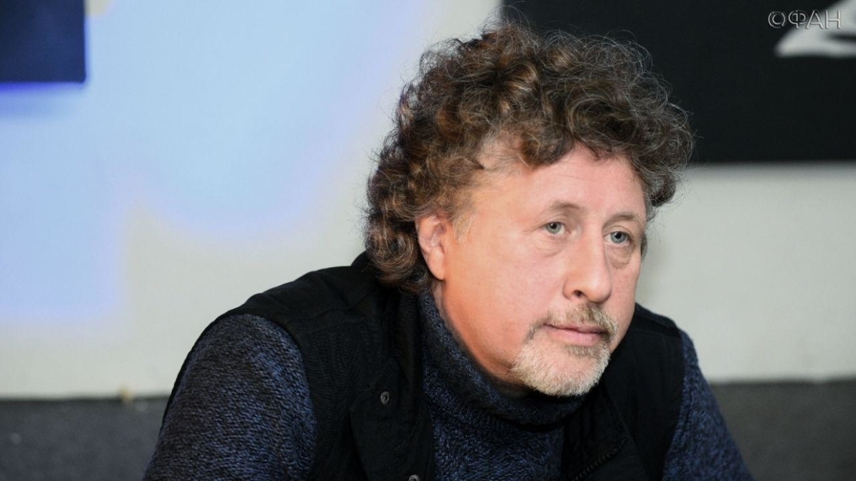 Публицист Кеворкян рассказал, почему США и ЕС игнорируют блокаду Крыма Украиной Общество