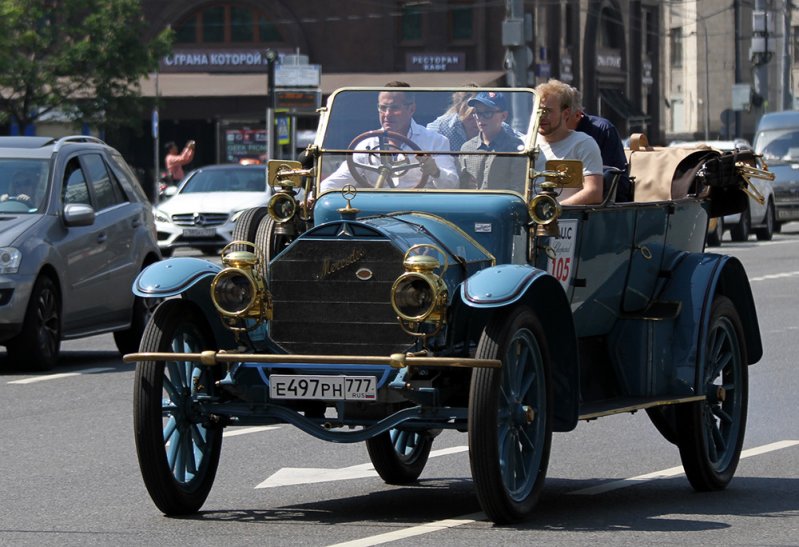 Ежегодное ралли ретро-автомобилей в Москве отлдтаймер, ралли, ретро автомобили