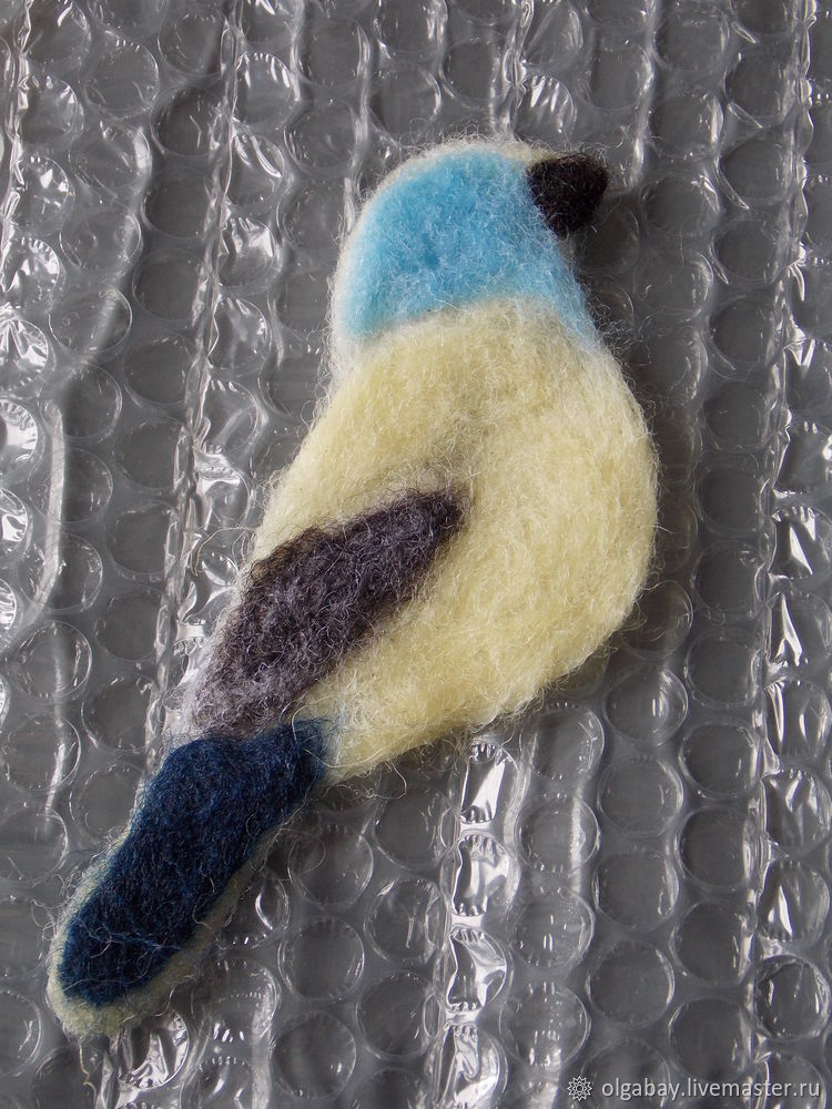 Делаем брошь «Синичка» из войлока и бисера Делаем брошь «Синичка» из войлока и бисера валяем брошь