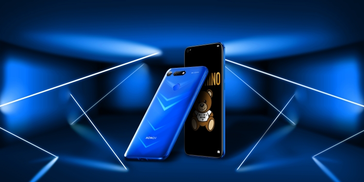 В России представлен флагманский смартфон Honor View 20