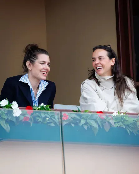 Княгиня Монако Шарлен, Шарлотта Казираги и Виктория Боня посетили игру Янника Синнера против Карлоса Алькараса Альбер, князь, Шарлен, Синнер, княгиня, Янник, Монако, Карлос, Дюкрюэ, Гримальди, костюме, Полин, Казираги, Шарлотта, другие, также, князя, ШарленКнязь, Грейс, спортсменке