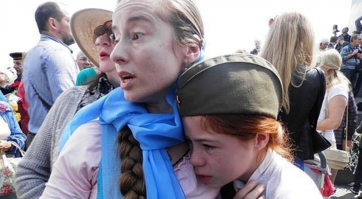 Черно-оранжевая метка: бойцы АТО выбрали мишенью в Киеве 10-летнюю девочку