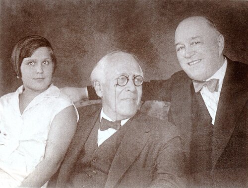Светлана Собинова, Константин Сергеевич Станиславский и Леонид Витальевич Собинов. 1930 год.
