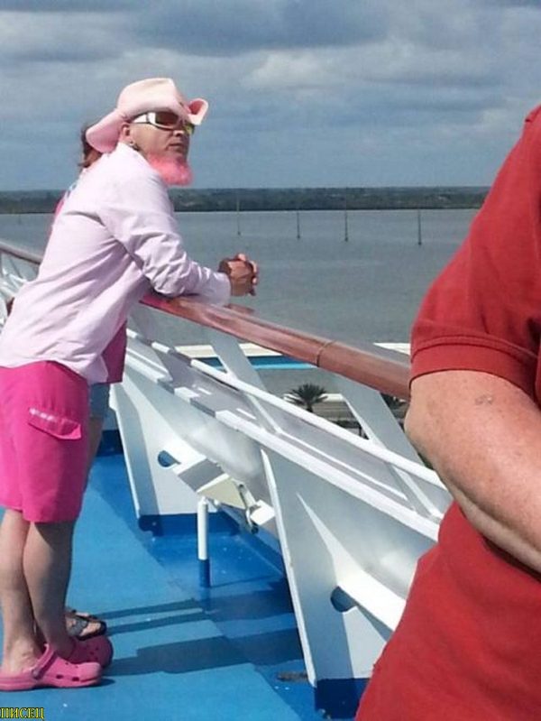 Жертвы гламура, чудовища стиля, монстры светской жизни! 