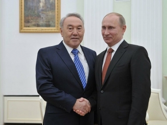 Путин поблагодарил Назарбаева за решение приехать в Москву на День Победы