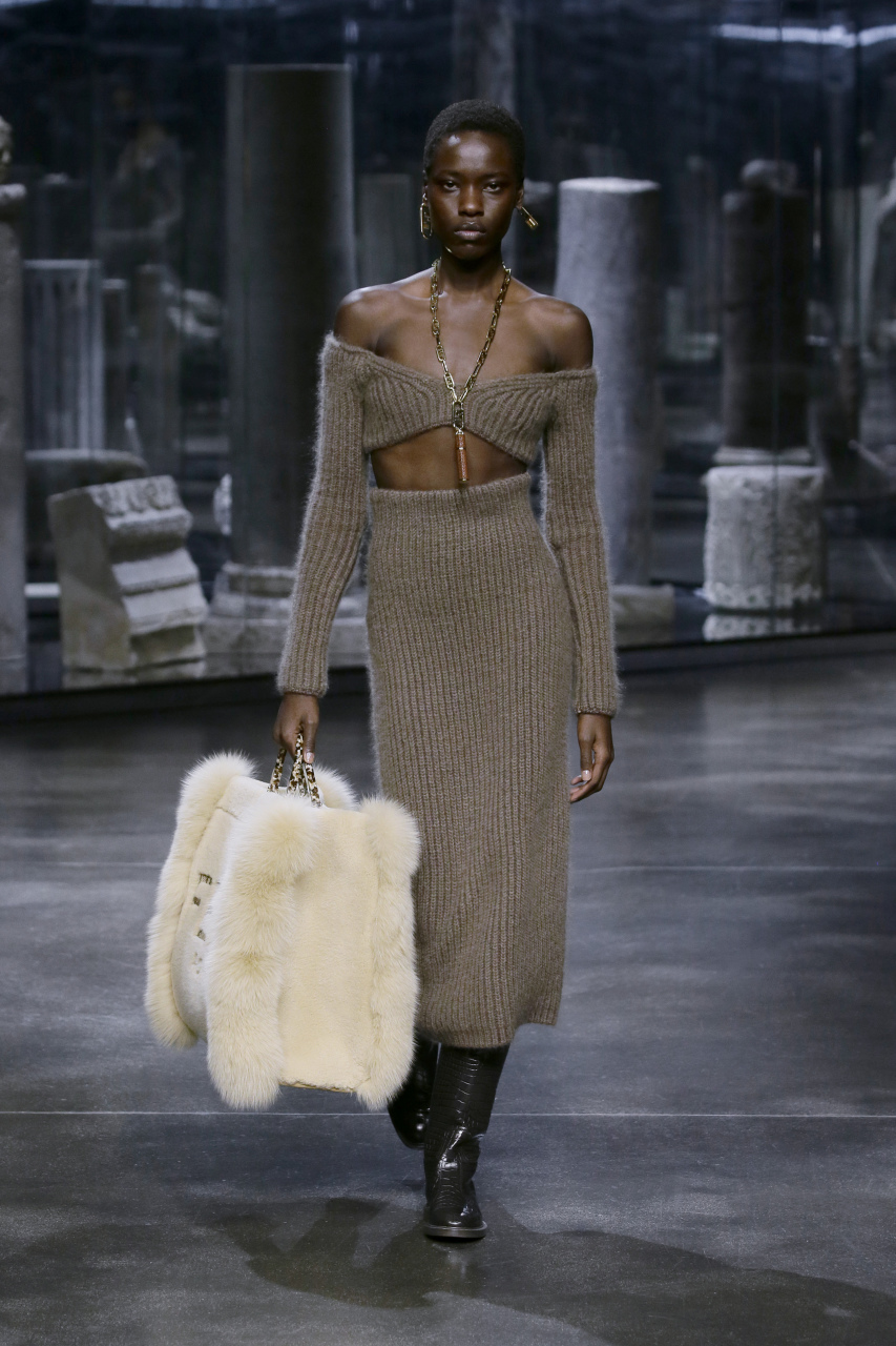 Fendi осень-зима 2021/22