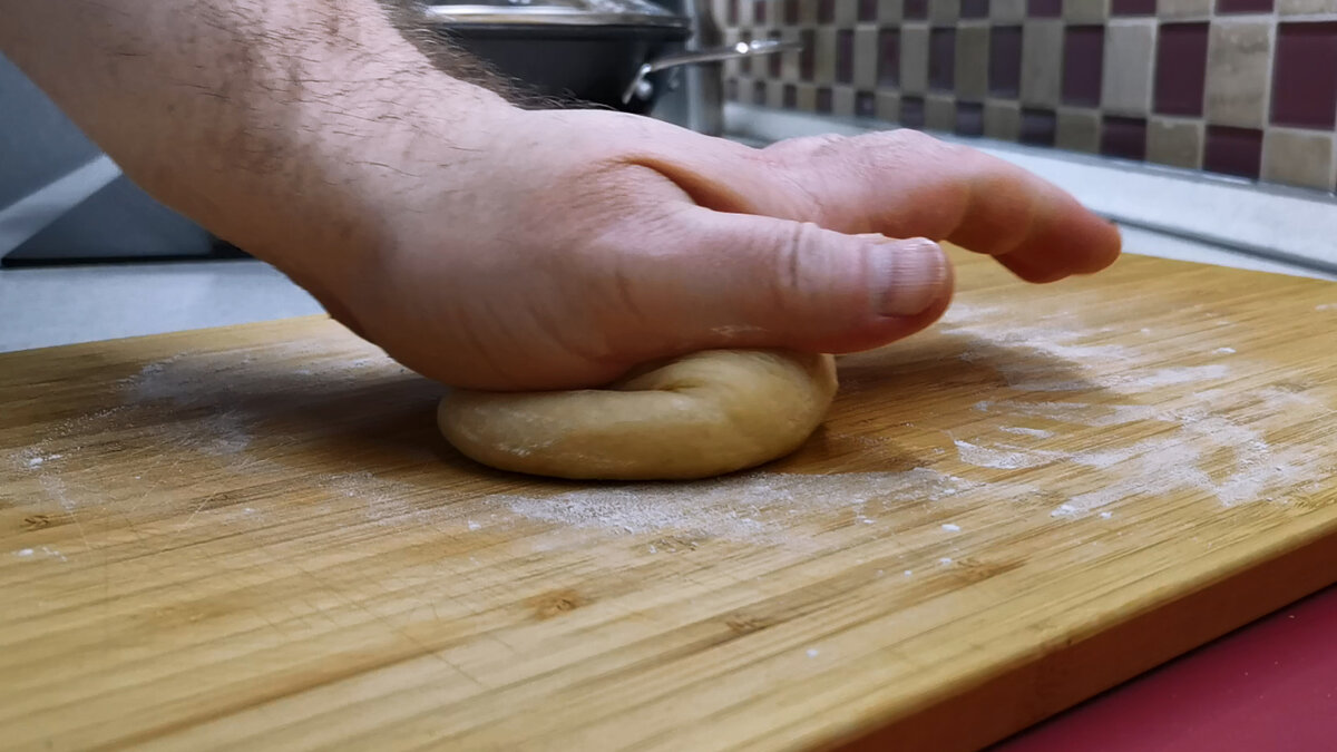 Тарелки вымакиваем насухо и съедаем до последлней капли. Мясной суп с домашней лапшой по-восточному, очень вкусно и совсем несложно кухни мира,первые блюда,супы