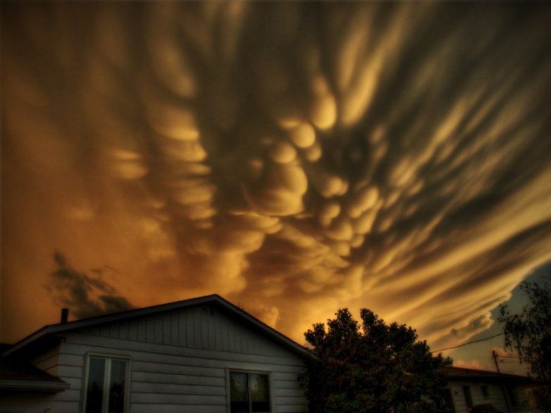 Самые невероятные облака, сфотографированные в разных уголках планеты облака,планета,явления природы