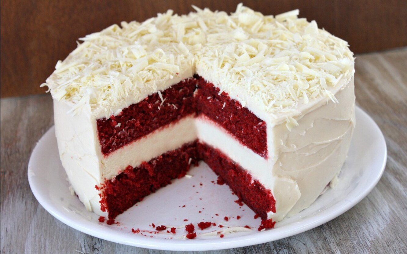 Как приготовить начинку для торта. Торт «ред вельвет». Красный бархат с кремом чиз. Торт красный бархат. Начинка для торта красный бархат.