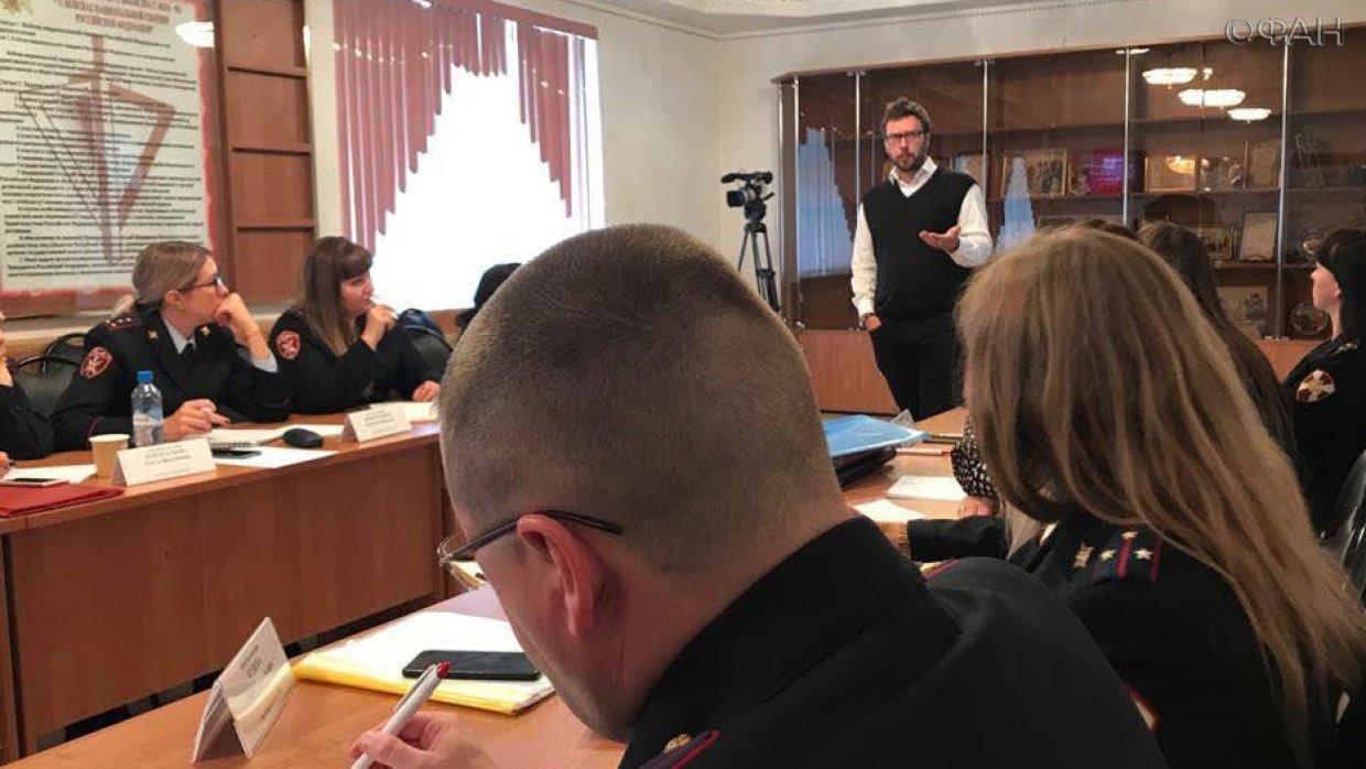 Журналист ФАН провел мастер-класс для сотрудников пресс-службы Росгвардии в Москве