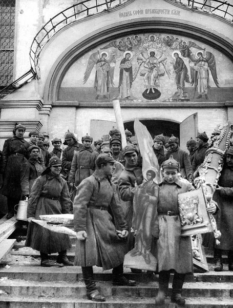 Сталин: гонитель Церкви Антисоветчина:)