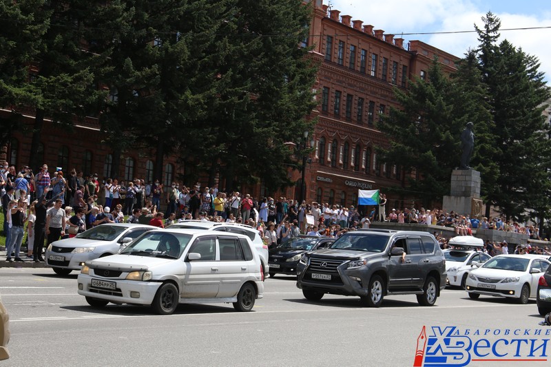 Ишь, чего удумали, выбирать себе губернатора! 