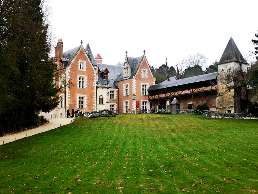 Замок Кло-Люсе Chateau Le Clos-Luce. Здесь жил Леонардо да Винчи. авиатур