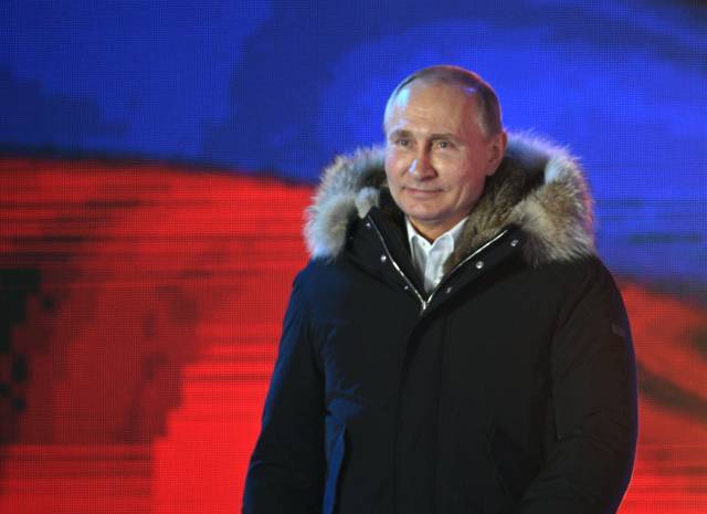 ЦИК: Путин набирает 76,56% голосов после обработки 95% бюллетеней
