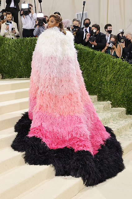 Met Gala 2021: Меган Фокс, Кит Харингтон и Роуз Лесли, Рита Ора и другие звезды на красной дорожке Met Gala 2021: Меган Фокс, Кит Харингтон и Роуз Лесли, Рита Ора и другие звезды на красной дорожке Красная дорожка