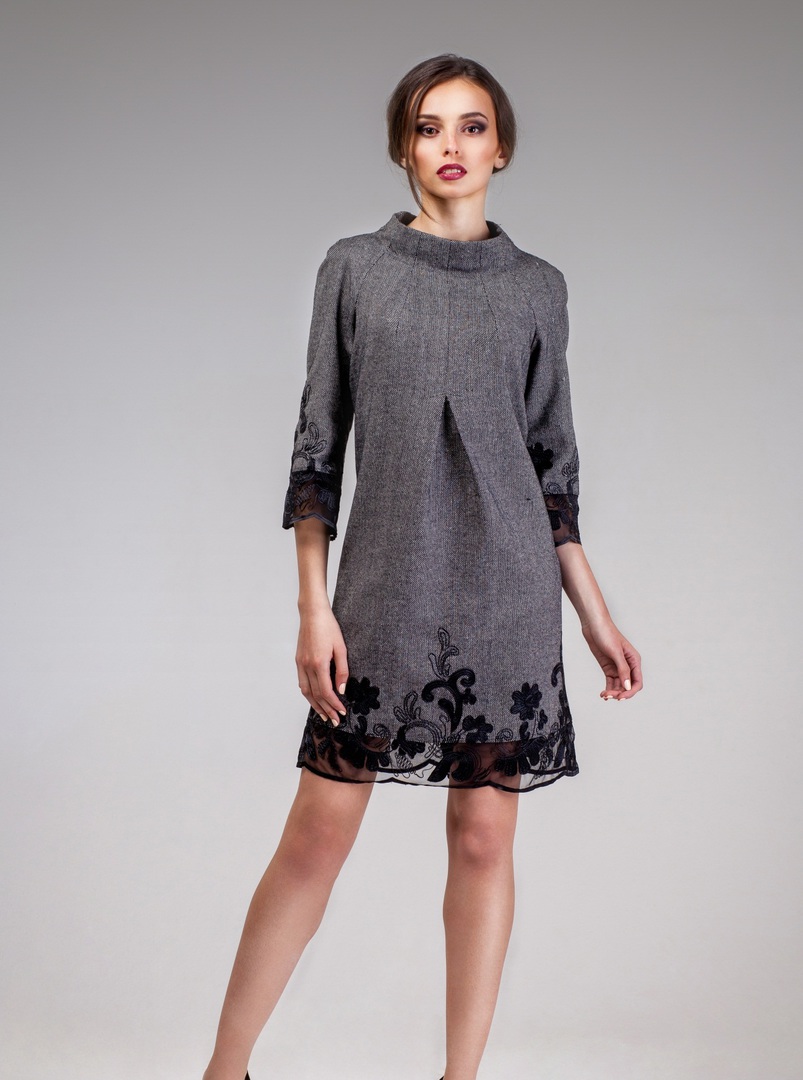Игра на контрастах: теплое платье с легким кружевом Игра на контрастах: теплое платье с легким кружевом женские хобби