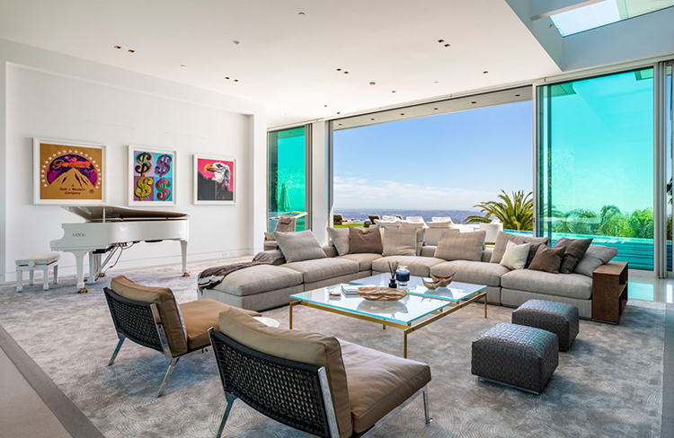 В гостях у Леброна Джеймса: экскурсия по впечатляющему особняку баскетболиста за 52 миллиона долларов Стиль жизни,Дома звезд