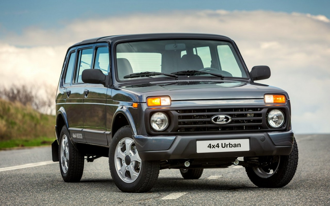 В продажу поступил пятидверный LADA 4x4 Urban