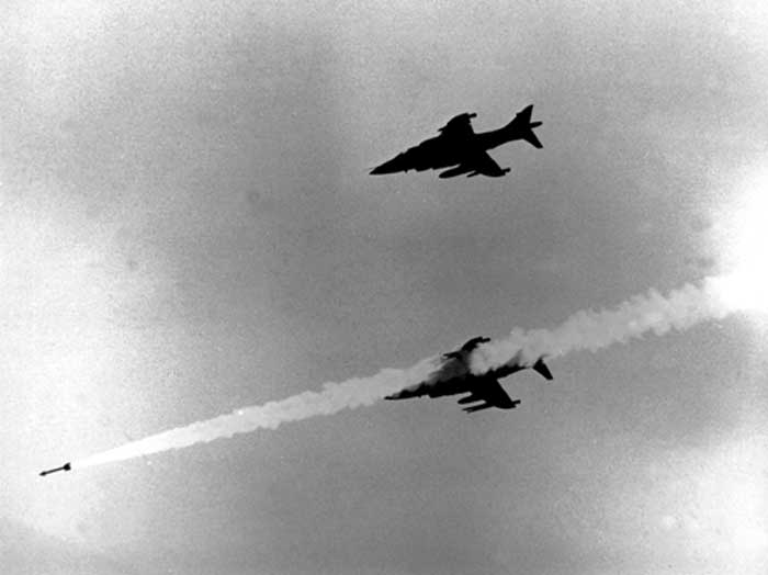 Харриеры на Фолклендах Харриеры на Фолклендах Авиация