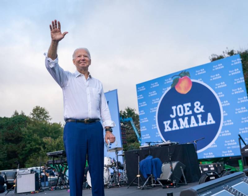 При Байдене политика США в отношении России станет более непоследовательной