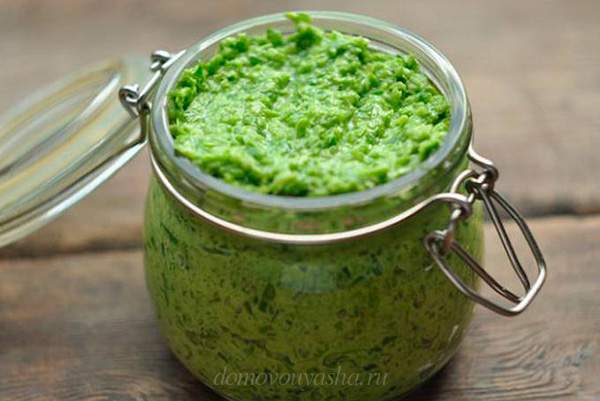 Как приготовить луковые стрелки: что приготовить из стрелок лука Как приготовить луковые стрелки: что приготовить из стрелок лука закуски,кулинария,рецепты,салаты